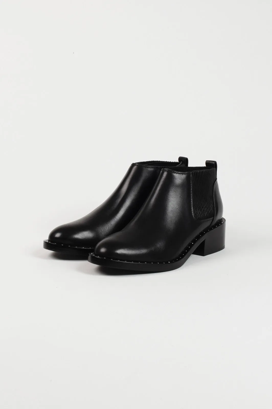 Alexa Chelsea Ankle Boots