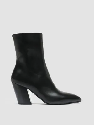 ANKLE BOOT