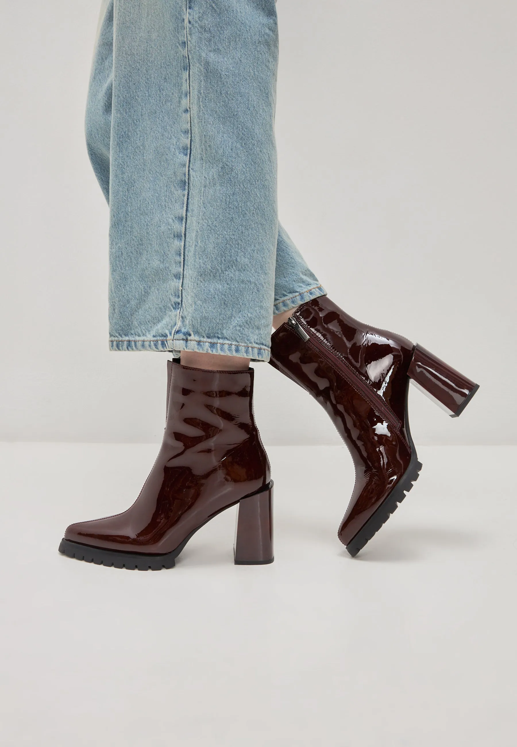 Block Heel Boots Helen - Red