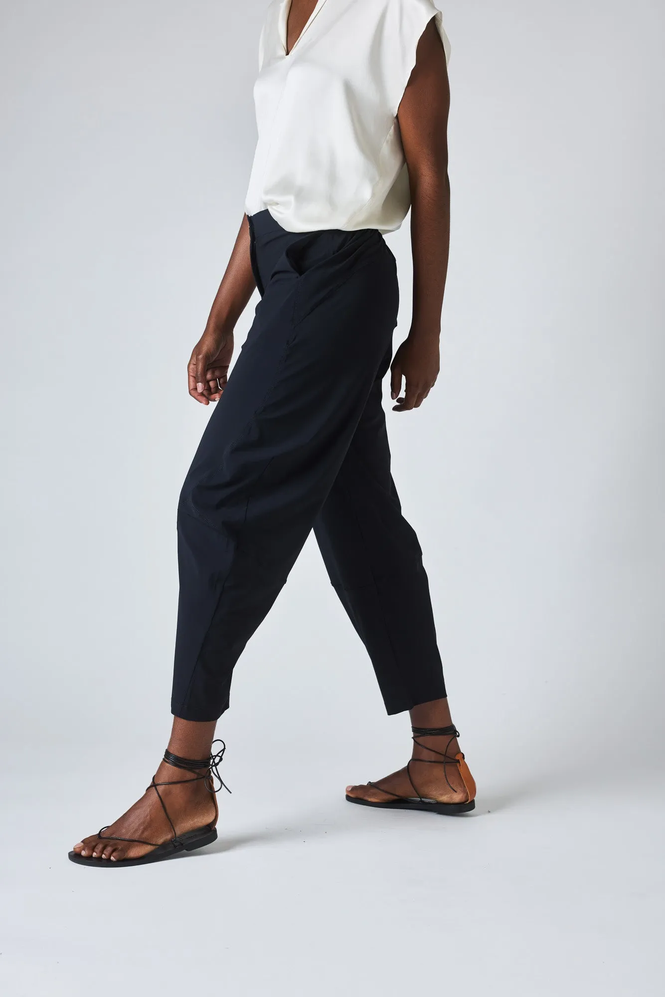 The Petite Wide-ish Pants