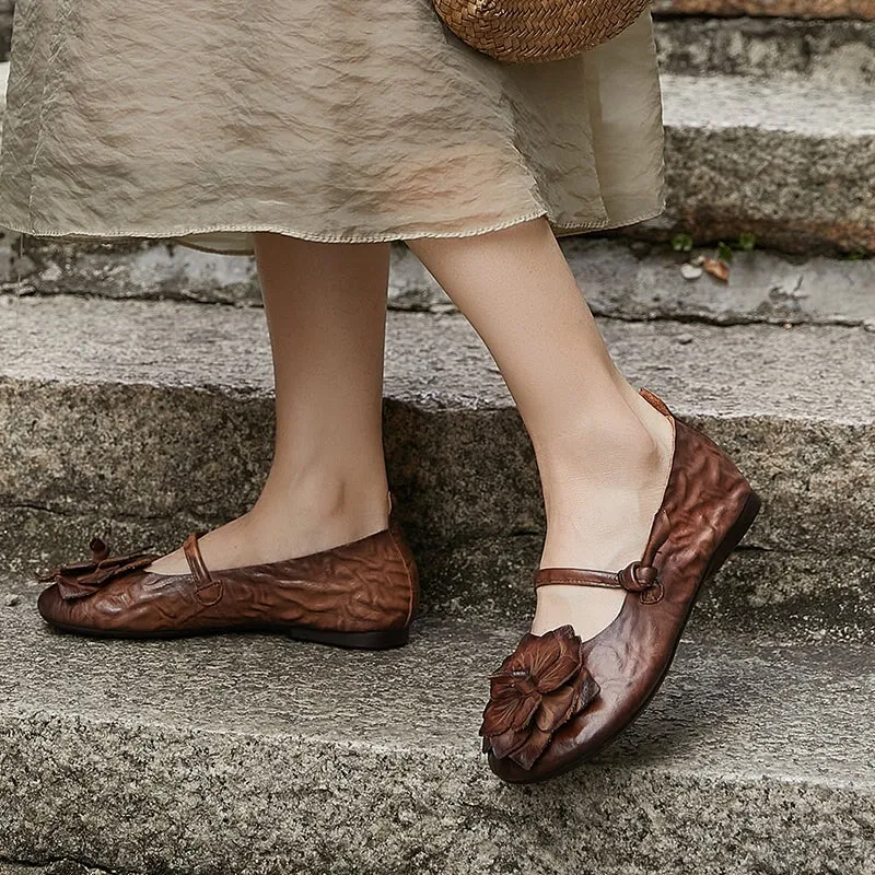 Women's Handmade Flower Leather Flats  Slip Ons in Coffee/Brown/Green